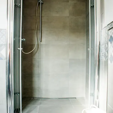 Designapartment Im Herzen Der Altstadt - 7 Guests - 3 Bedrooms - 2 Bathrooms * Limburg an der Lahn