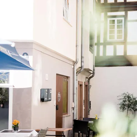 Appartement Designapartment Im Herzen Der Altstadt - 7 Guests - 3 Bedrooms - 2 Bathrooms *