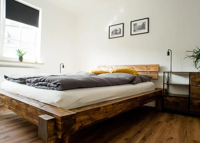 Designapartment Im Herzen Der Altstadt - 7 Guests - 3 Bedrooms - 2 Bathrooms *