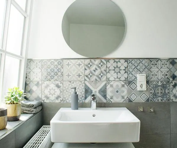 Designapartment Im Herzen Der Altstadt - 7 Guests - 3 Bedrooms - 2 Bathrooms *